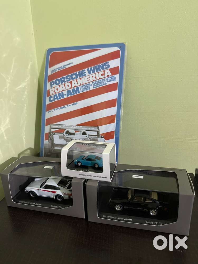 Porsche museum stuttgart scales and merch