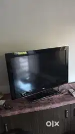 LG LCD TV 32 inches
