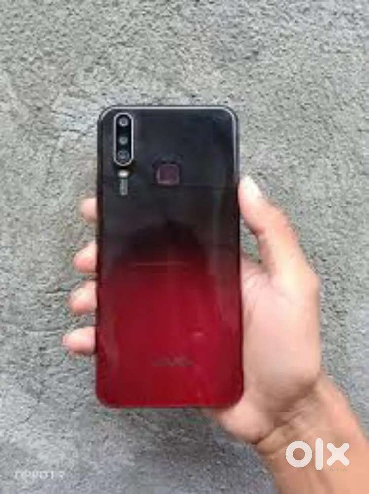 Vivo y12 mobile new condition साथ में vivo y12 का चार्जर भी