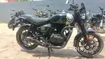 Showroom test ride vehicle Hunter 350