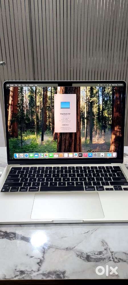 Apple Macbook Air 13 inch 2022