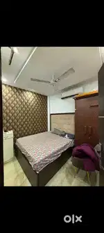 II DG REAL ESTATE II 3BHK LIFT & PARKING SEMI FURNISHED 2ND FLOOR