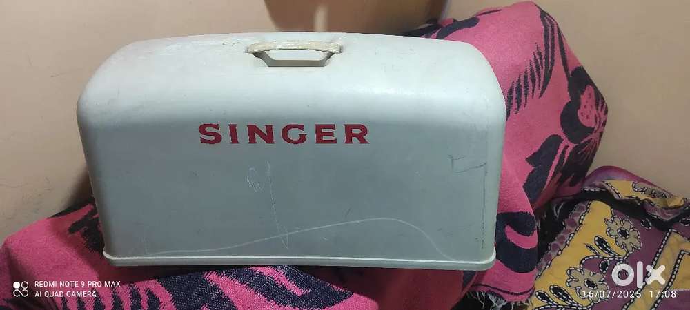 Sewing machine Head cover