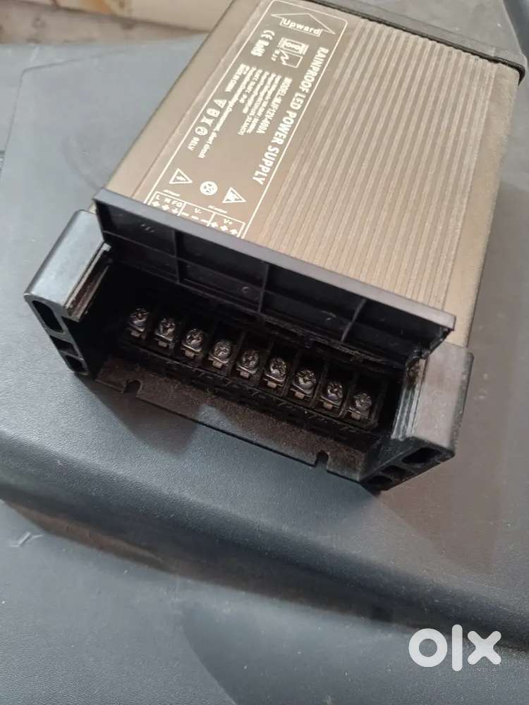 400 Watt power supply