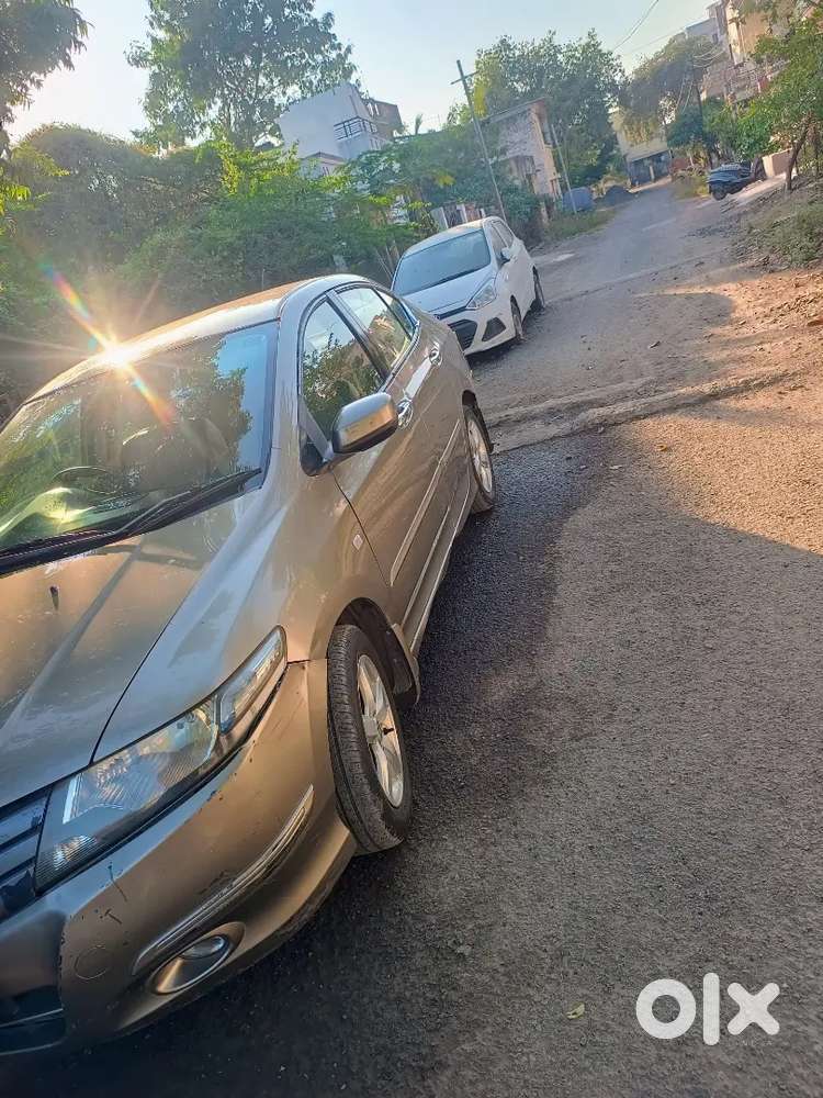 Honda City 2010 Petrol Good Condition top end model . good interior .