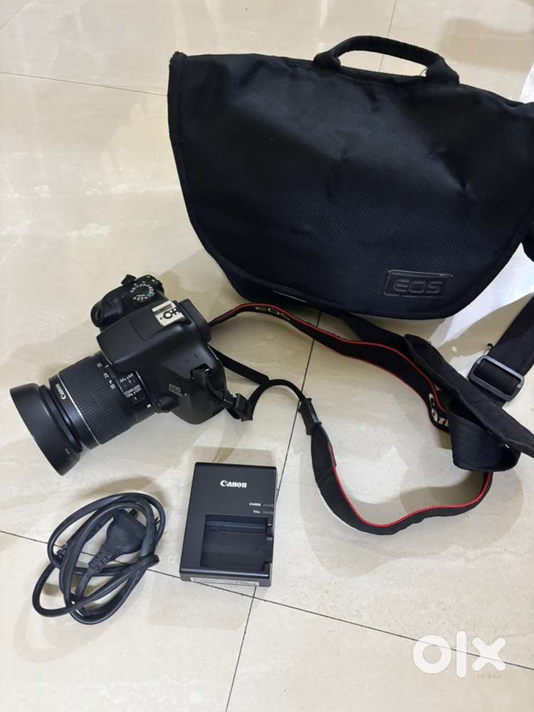 Canon EOS 1300D DSLR