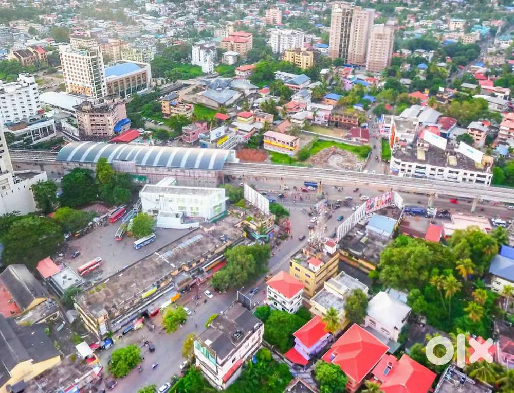 10 cent Commercial plot near kaloor metro station