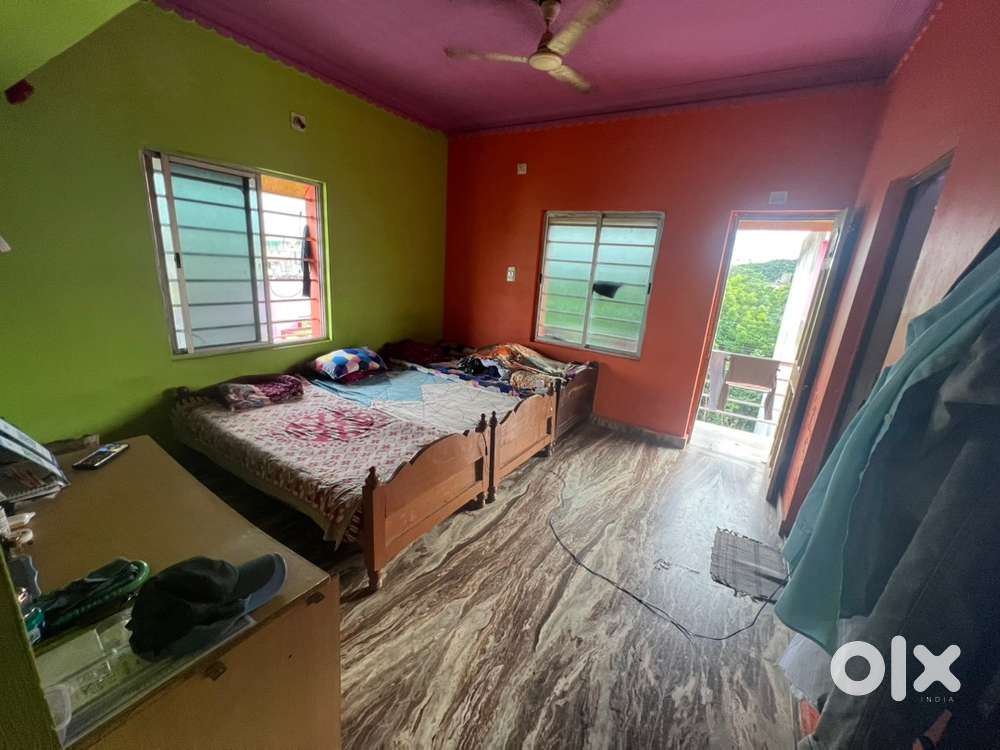 One room ment only student/job holder