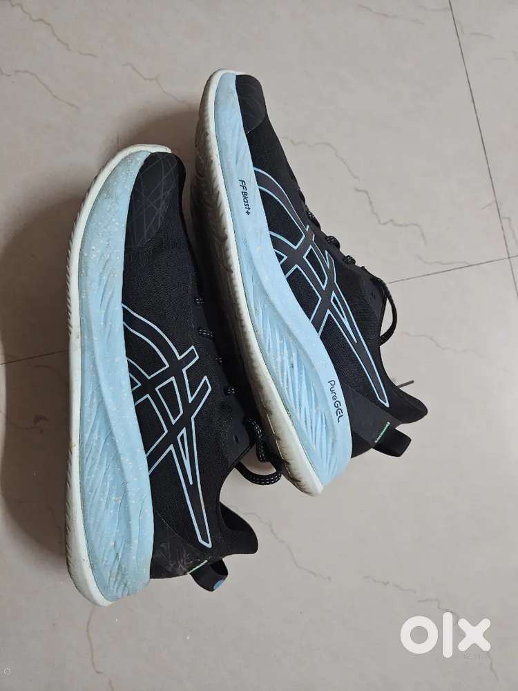 Asics CUMULUS 26, Size UK9