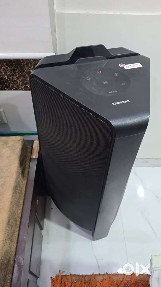 SAMSUNG tower speaker