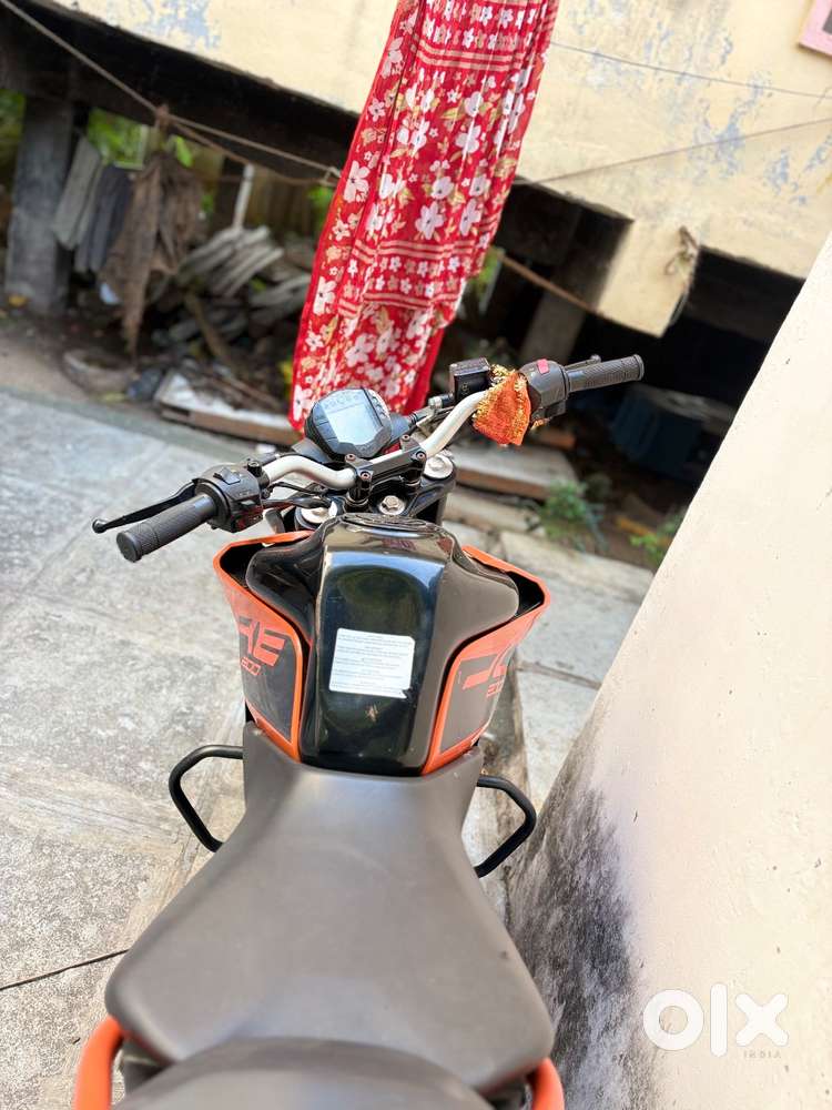 KTM Duke 200
