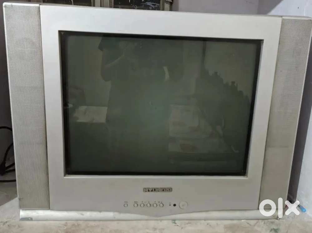 24 Inch CRT TV at Best Price