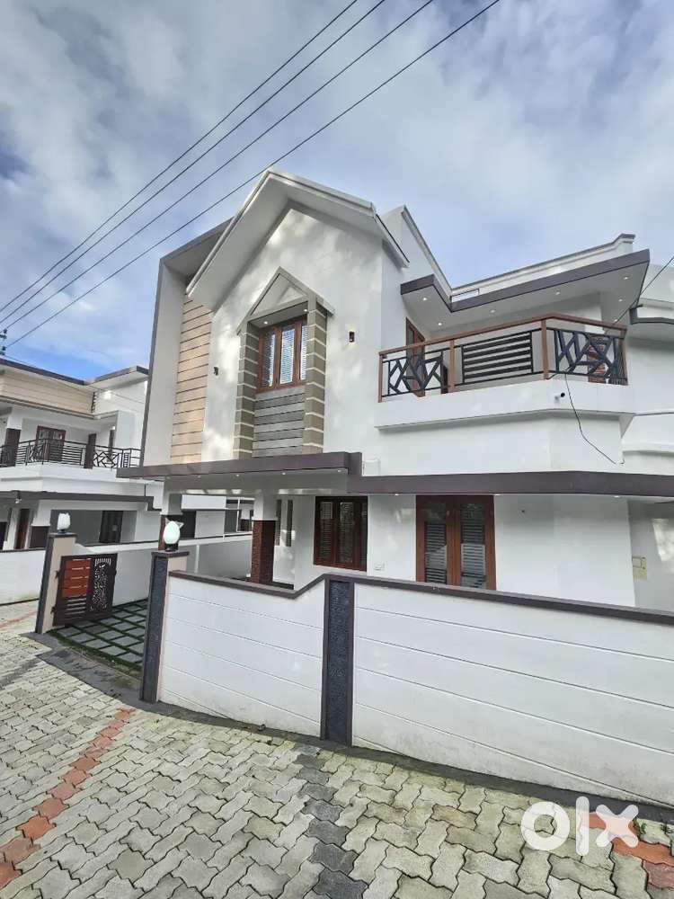 AFFORDABLE 3 BHK HOME FOR SALE IN KAKKANAD INFOPARK PUKKATTUPADY