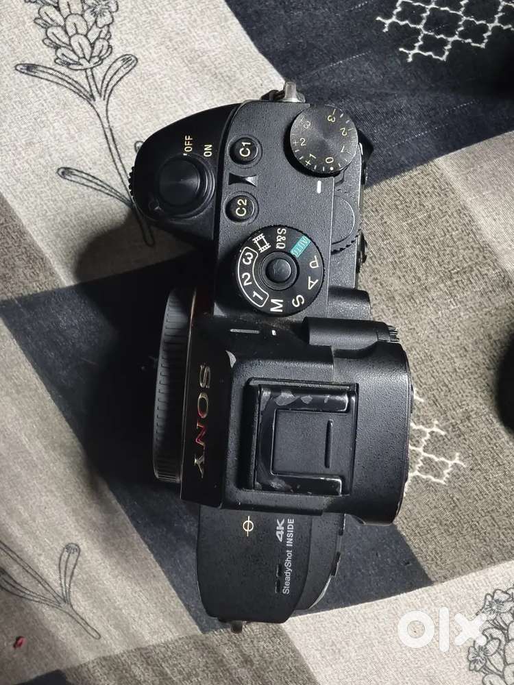 Sony a7R3 with Zeiss 16-35 lens with sony 50mm 1.8 lens godex flash