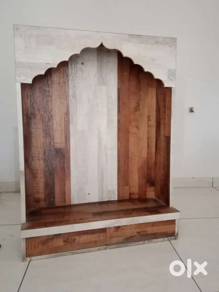 Handcrafted wooden temple for Home/office Durable & Spacious