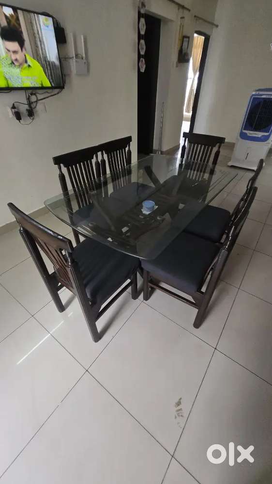 6 Seaters Dinning Table Teak Wood for Sale