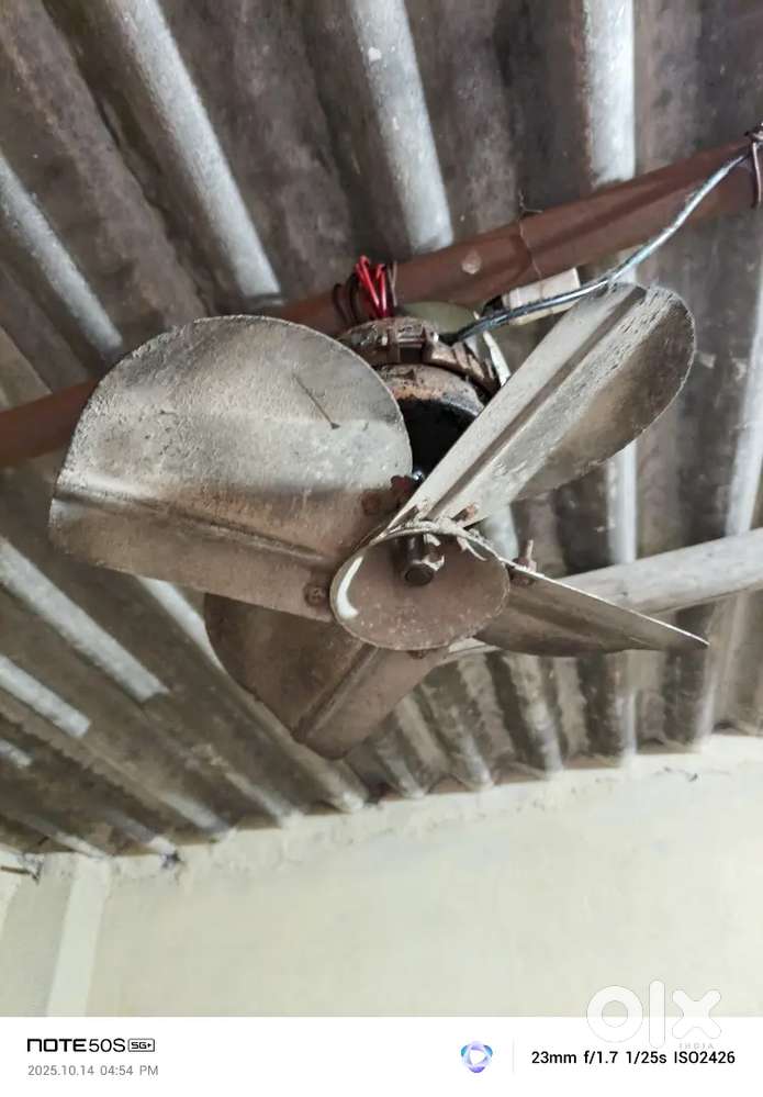 2  Cooler moter with wings