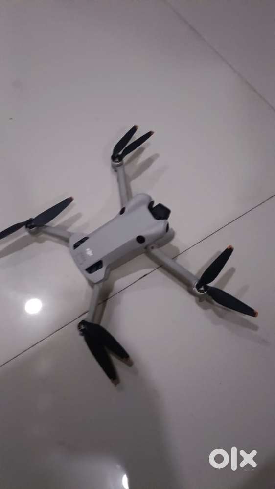 Dji mini 4 pro drone