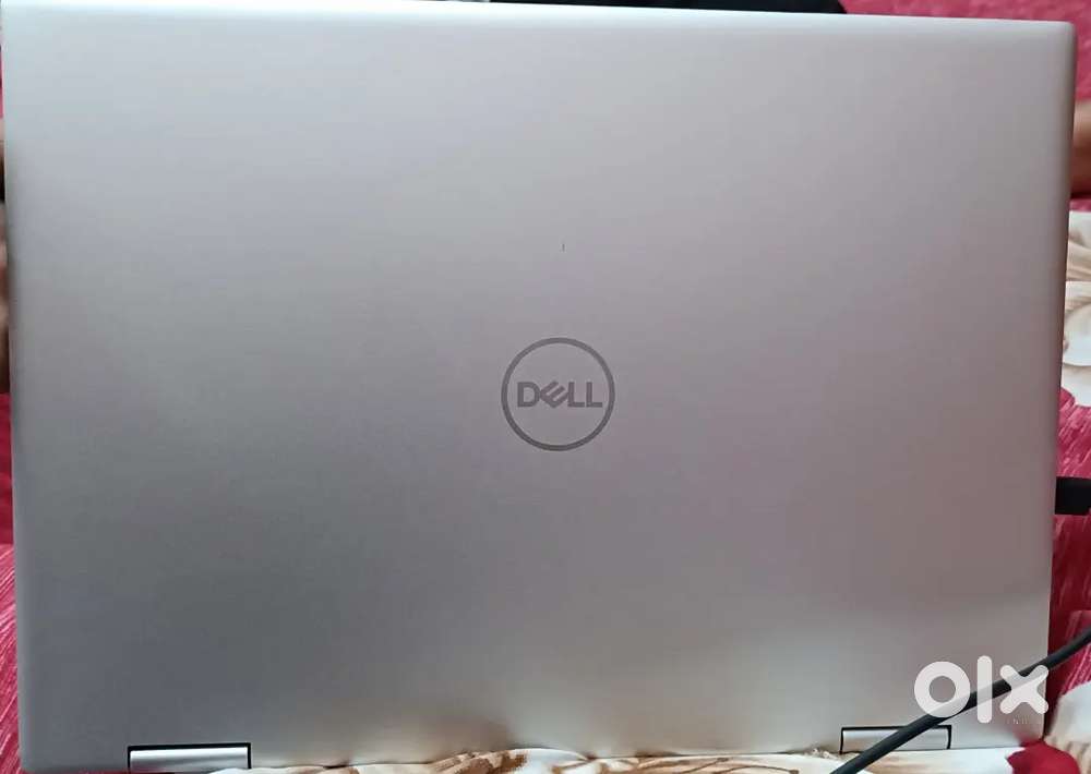 Almost new Dell Inspiron 2-in-1 foldable laptop