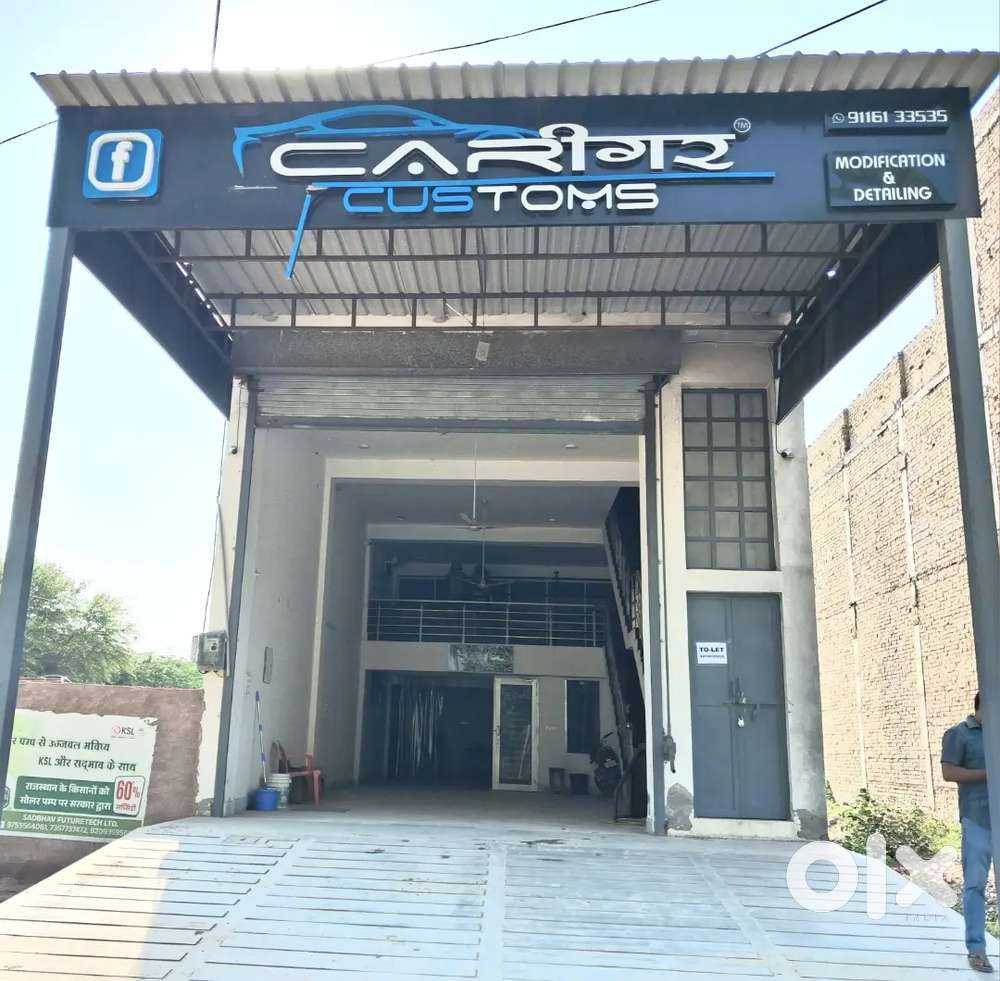 1400 Sq.Ft Highway Showroom (Ground+Mezzanine)-Ideal for Any Business