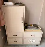 SMALL CUPBOARD