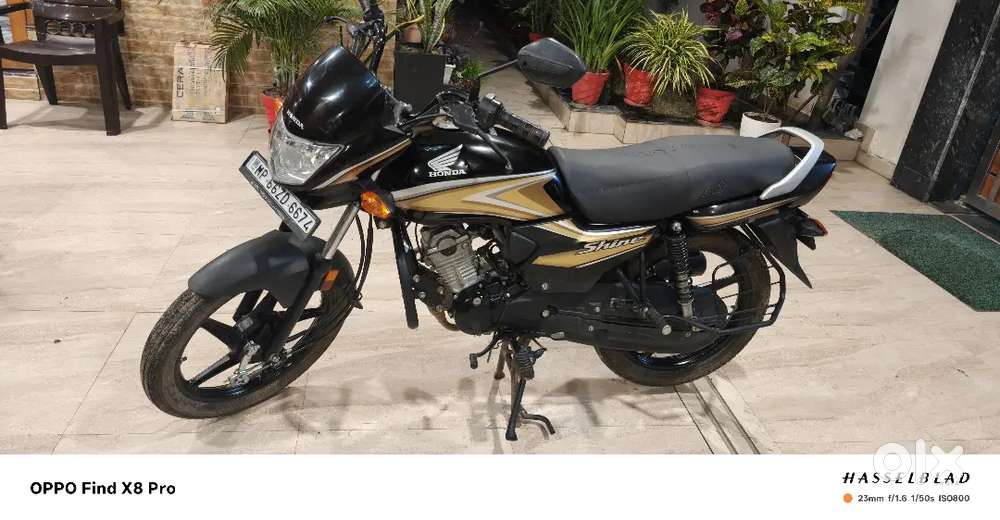 HONDA SHINE 100CC 2024 MODEL 3000KM RUN PRICE 55000 WITH TRANSFER