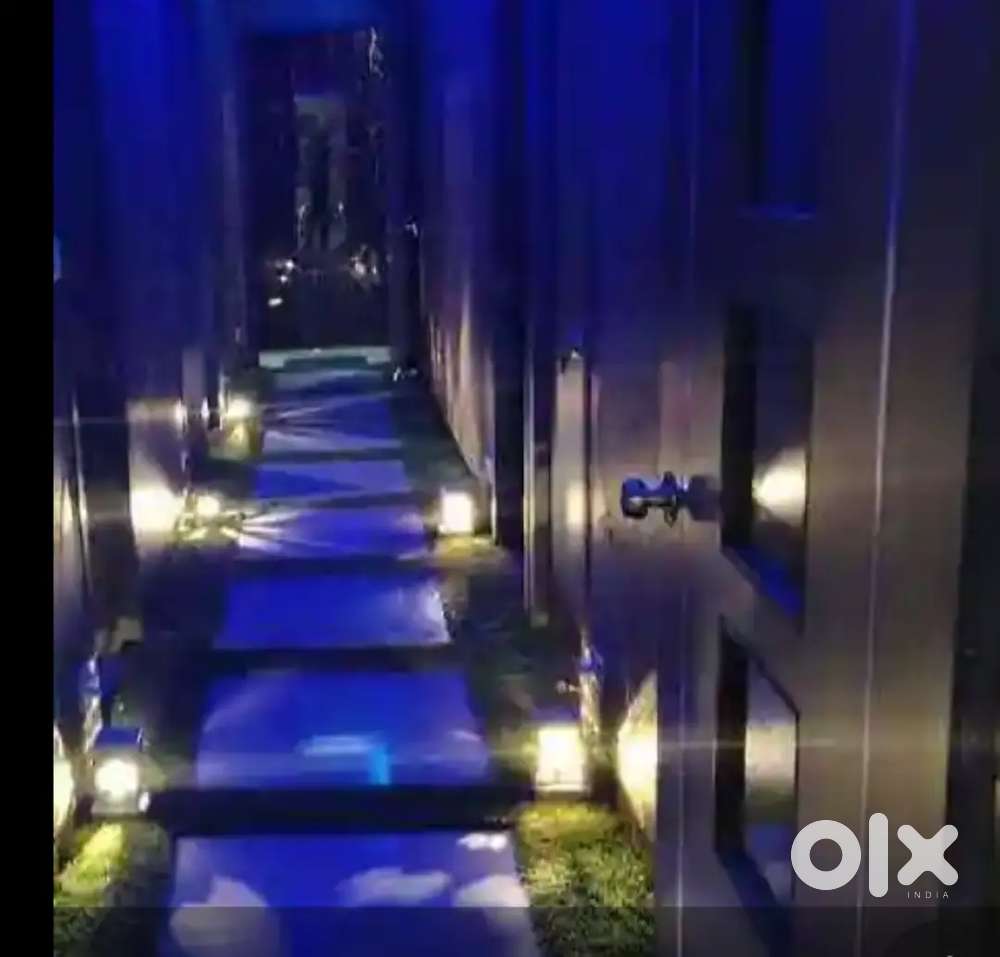 Ghar par jaky home msaaj karta hu