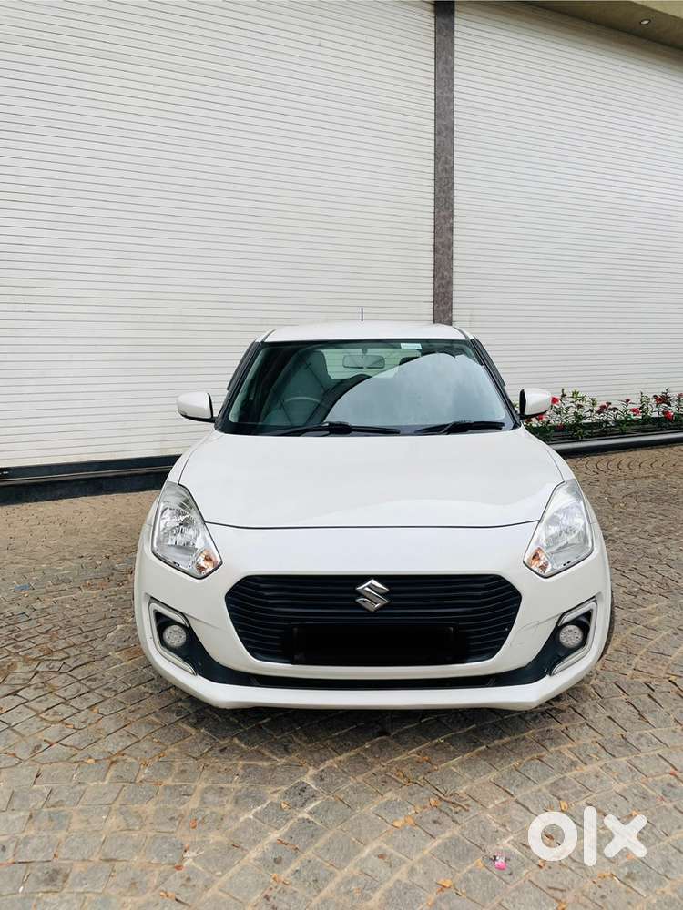 Maruti Suzuki Swift vxi automatic 2019