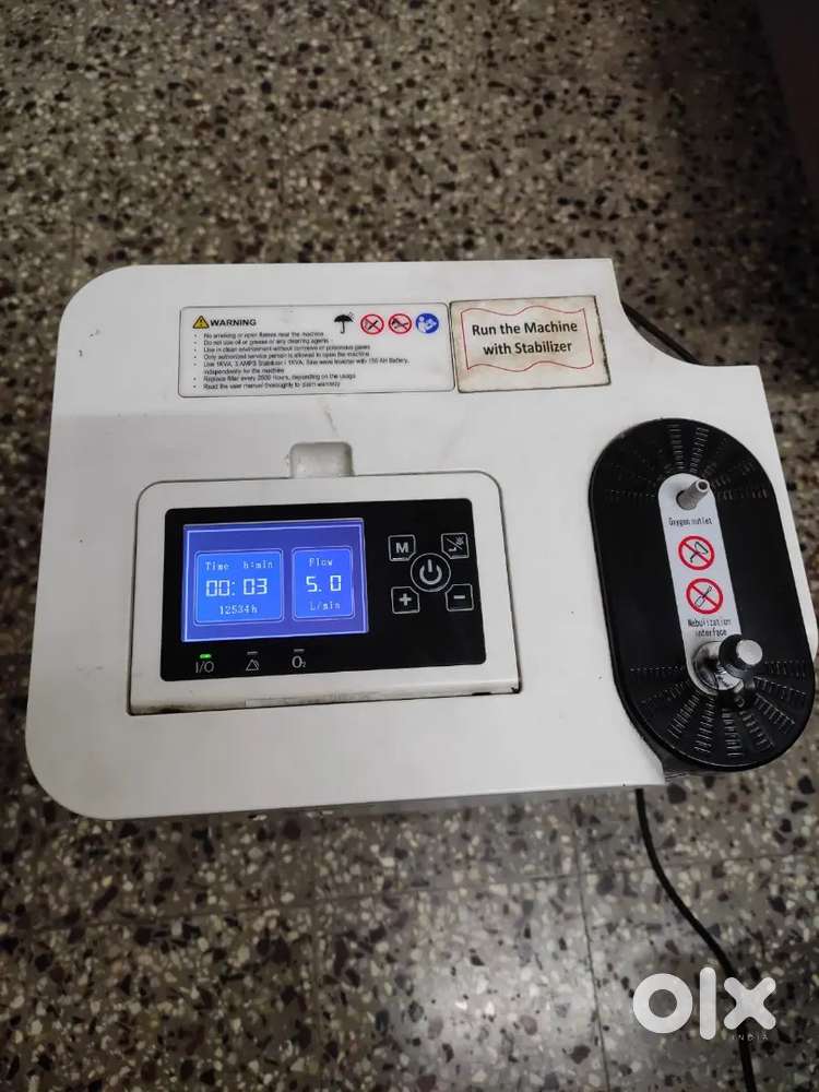 Oxygen concentrator machine