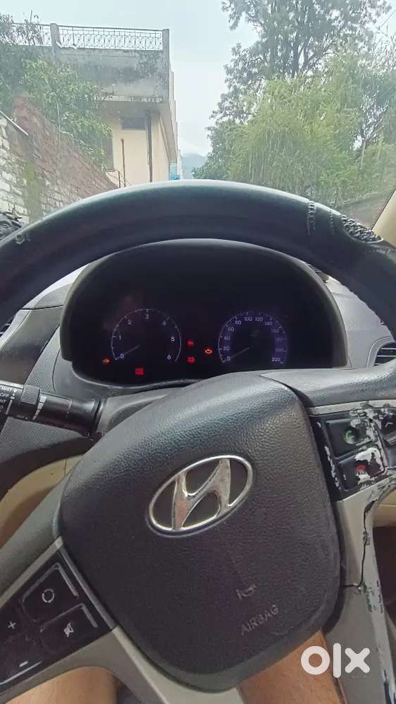 Hyundai Verna 2011 Diesel Well Maintained