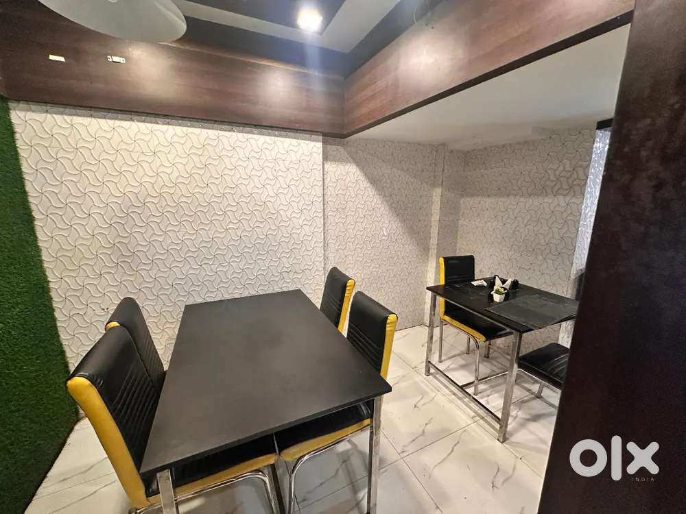 550sqft fully furnished running restaurant for Rent in Unit 4