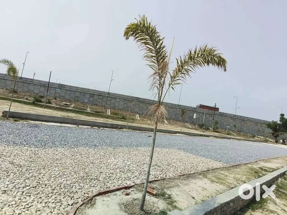 जिला पंचायत से अप्रूव्ड प्लाट गोसाईगंज बाजार में रजिस्ट्री फ्री के साथ