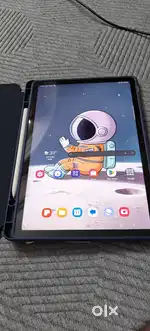 Samsung Tablet S9 FE in Warranty, with all the accessories and box