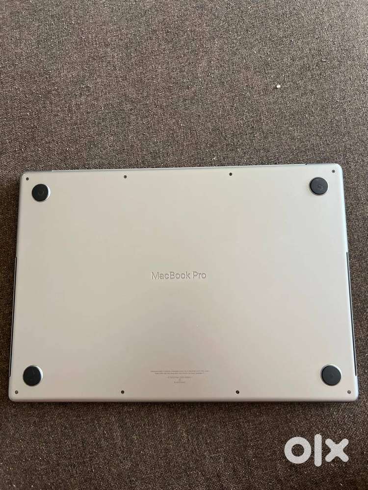 Macbook M1 Pro 16 inch