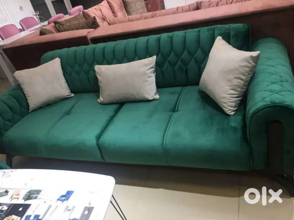 3 SEATER SOFA AVAILABLE IN STARF FURNITURE