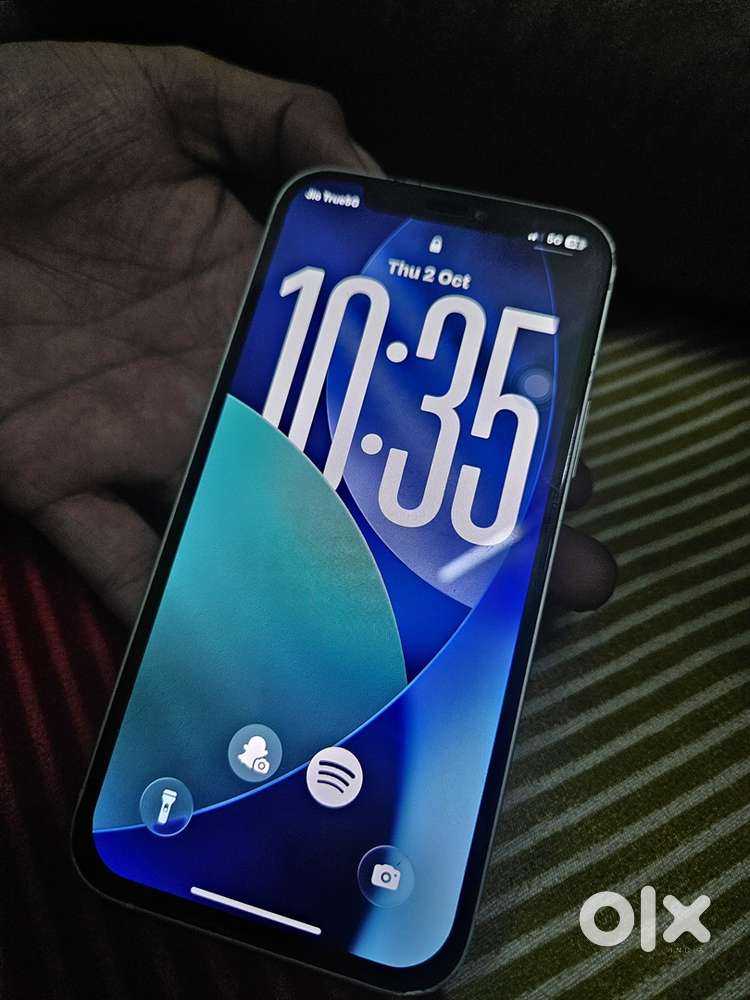 I phone 12