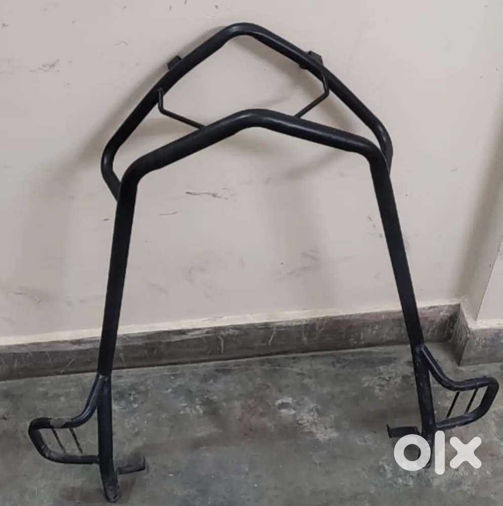 Burgman street 125 crash guard