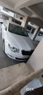 Skoda Superb 2012 Petrol Well Maintained