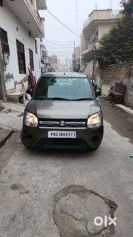 All original full insurance new tyres with agency record 2021 10 month