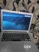 Apple Macbook Air (Early 2014)