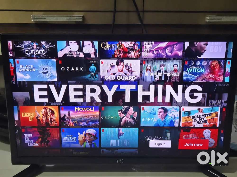 Vise 24-inch Full HD LED TV  Excellent Condition + Box,Remote & Stand