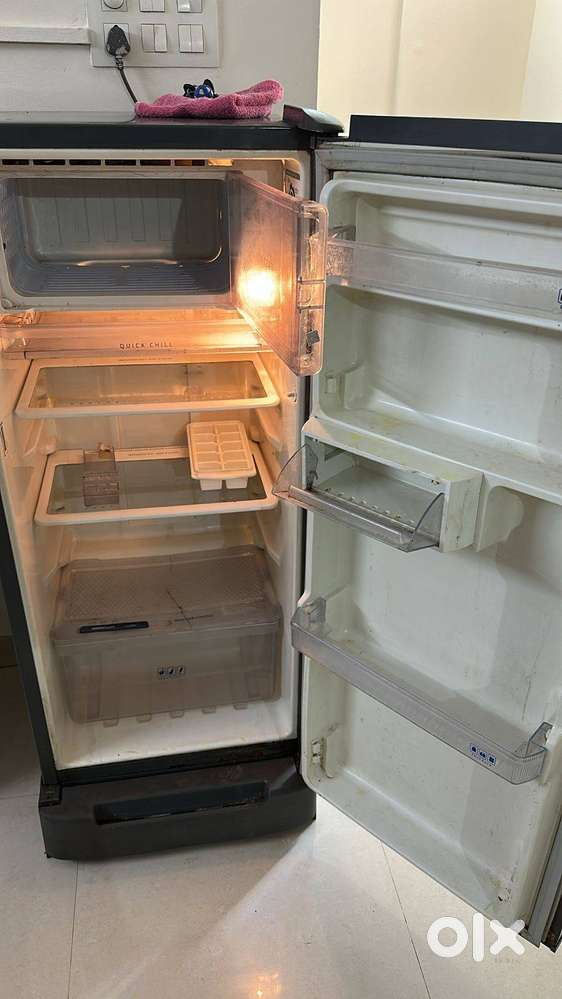Fridge available for Sale