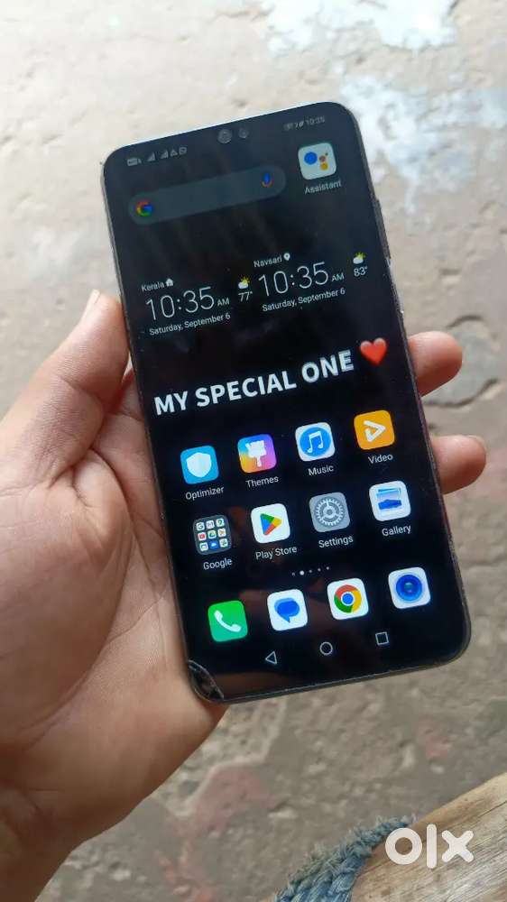 HONOR 8X 64GB HE 1RS KA KHARCAH NAHI HE MINT CONDITION
