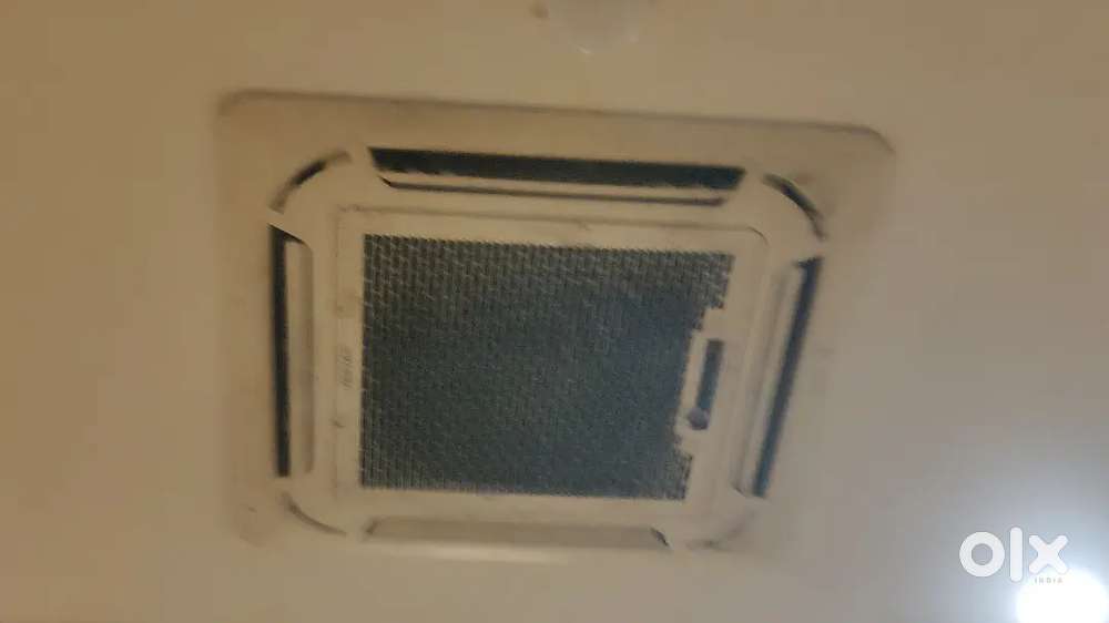 Deck air conditioner