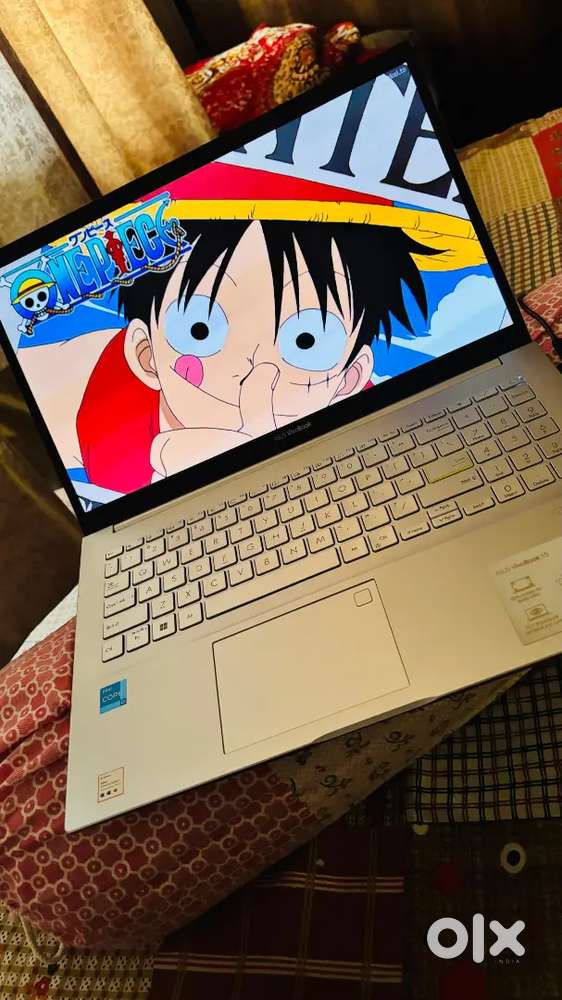 Asus K15  i3 Oled Laptop  256GB Ssd 15.6inch