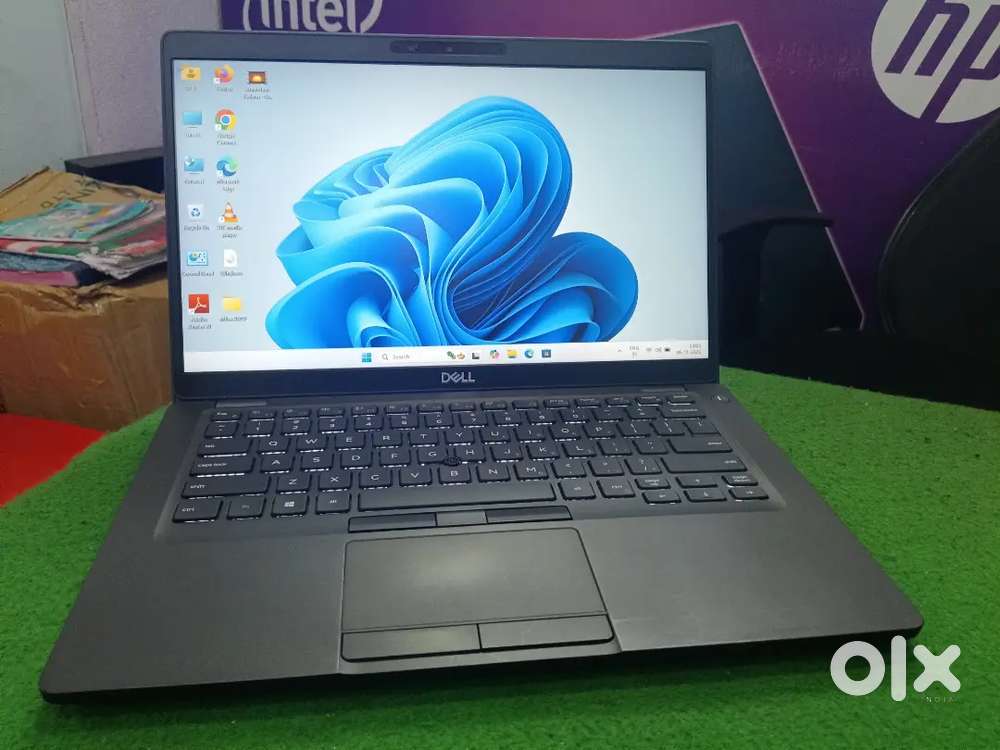 Dell Latitude 5400 i5 8th Gen 16gb RAM 256gb SSD 14 inches Gud Workss