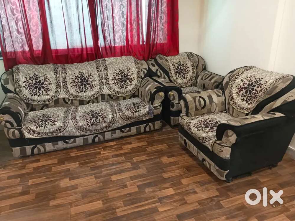5 Seater Maharaja Sofa Set