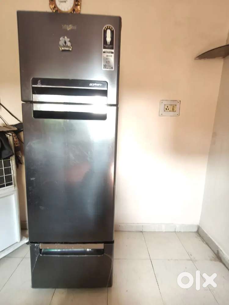 Whirlpool  triple door refrigerator bechna h