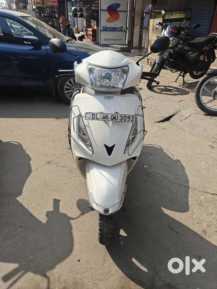 DURGA MOTORS SHOP UTTAM NAGAR NEAR METRO PILLAR 670
