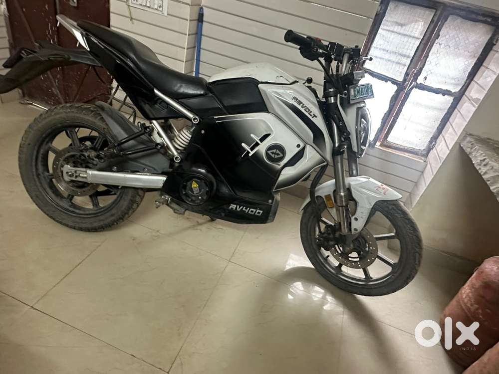 Revolt rv400 2022 model